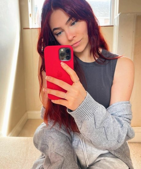 mushutwitch 高品質女優 写真