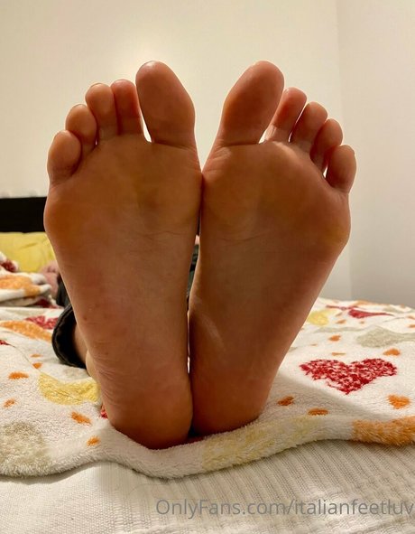 italianfeetluv ポルノスター 写真