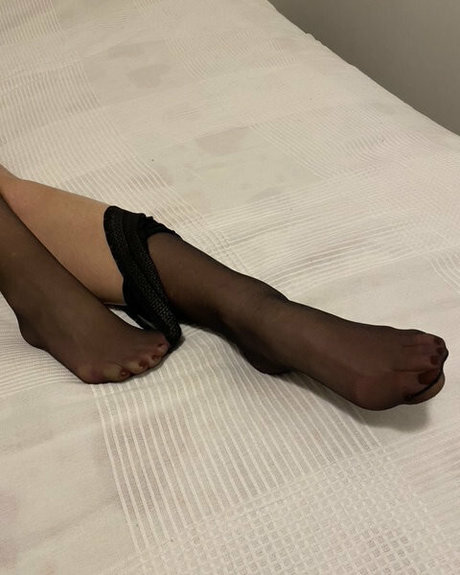 アマチュアセックスオンリーファンズ ヌード ギャラリー