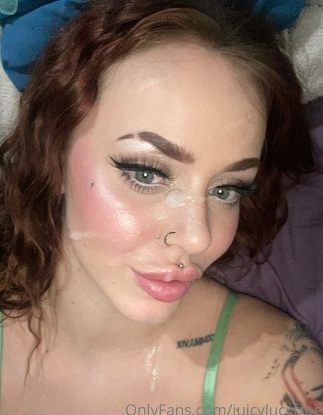 juicylucyfree 美しいポルノスター アーカイブ