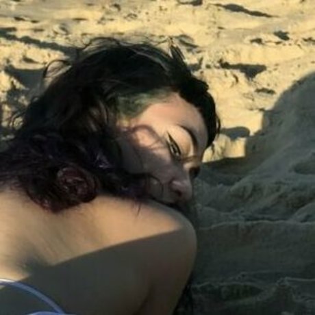 Ju Evil X かわいいポルノスター 写真