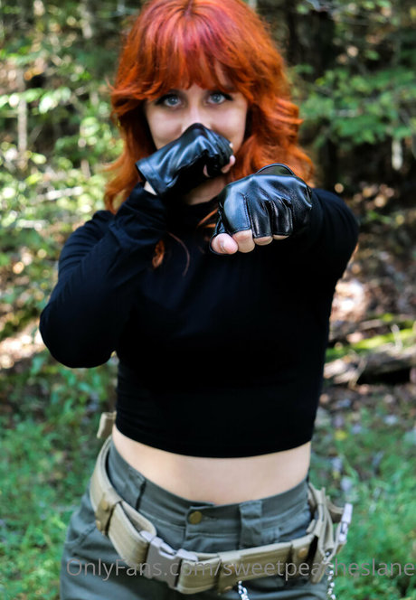 足 マンコ オンリーファンズ セクシー裸 画像