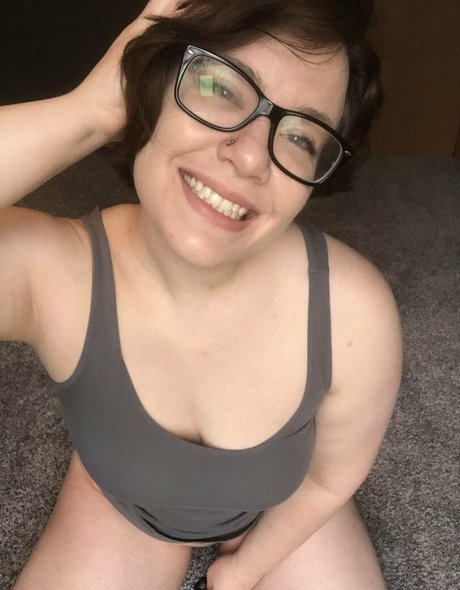 jennikatfree かわいいスター 写真