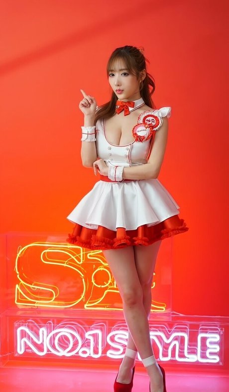 Koyoi Konan セクシー女優 写真