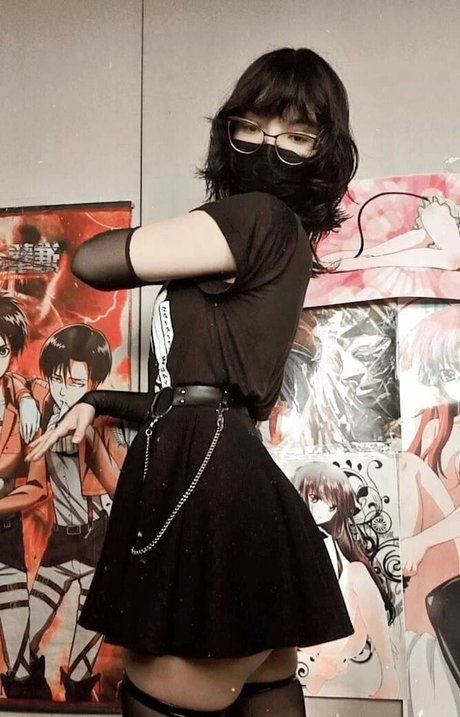 シャワー3P オンリーファンズ 無料セクシー 画像