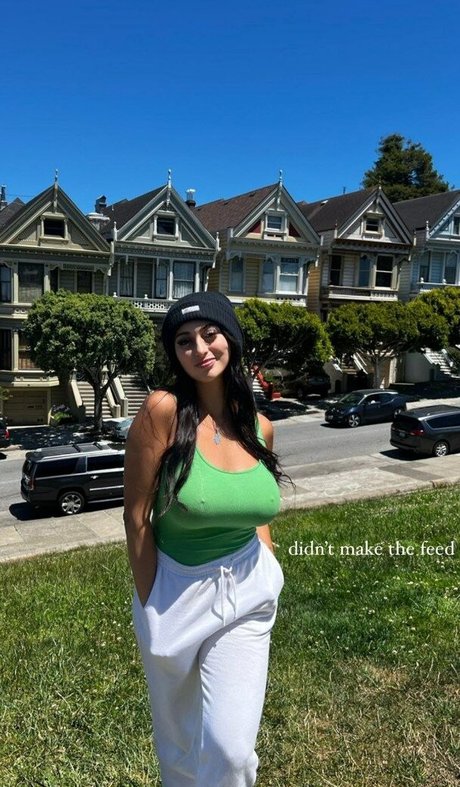 Bienbelle トップポルノスター 写真