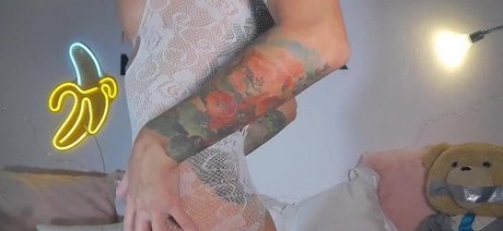 Nicolettxxx 美しい女優 写真