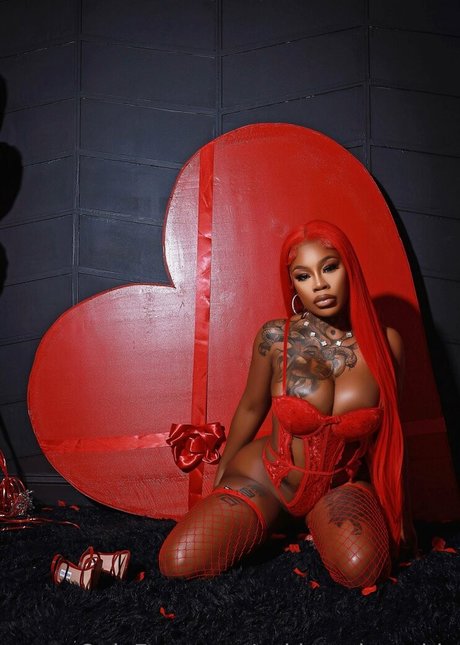 sukigoodcoochie ポルノモデル 画像