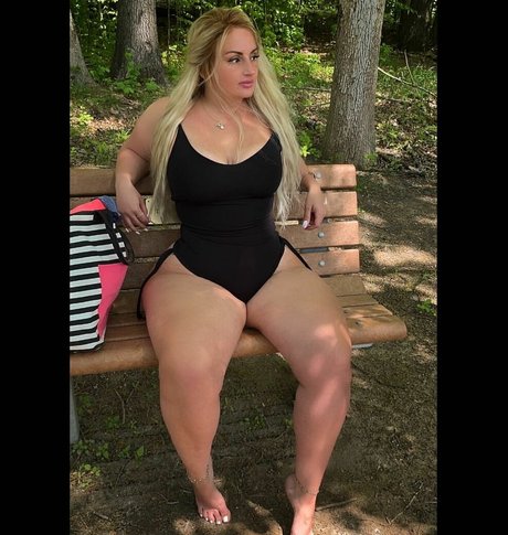 Ivoryyyyy ポルノスター 美しい アーカイブ