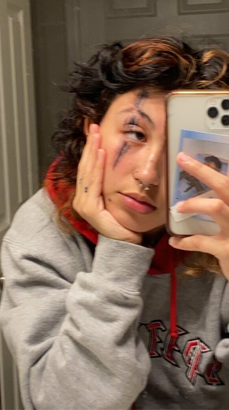 Suedmza トップスター 写真