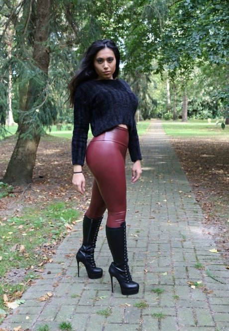 valentina lavida HDモデル 画像