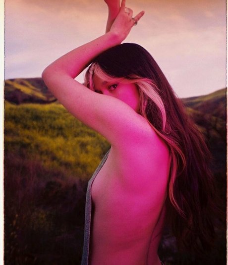 Sophia Black スター ヌード 写真