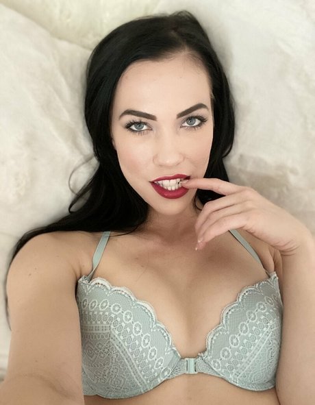 dianagracex プロフィール写真