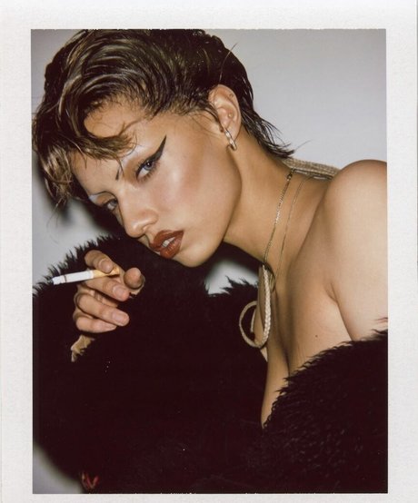 uglyworldwide プロフィール写真