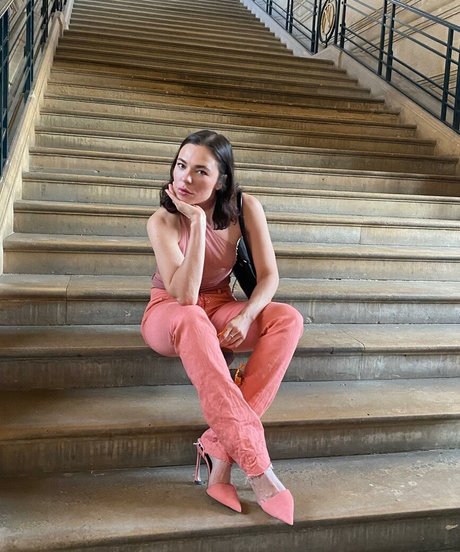 ninakraviz セクシー女優 写真