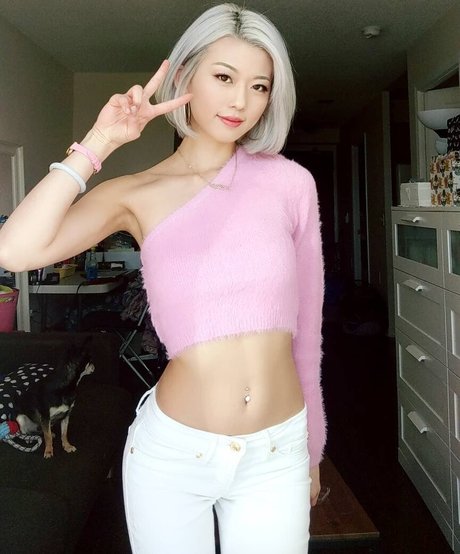 Shirley Liann XXXモデル 写真