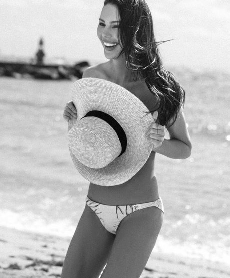 セクシーな妻オンリーファンズ 無料xxx 写真