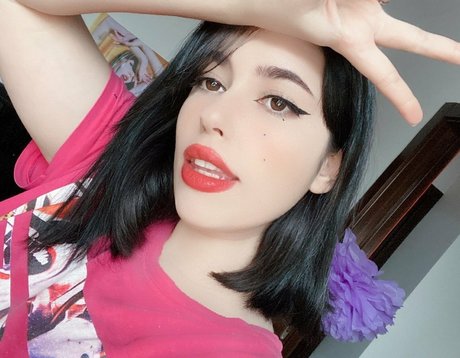 フィットネスコーチオンリーファンズ セクシーヌード ギャラリー