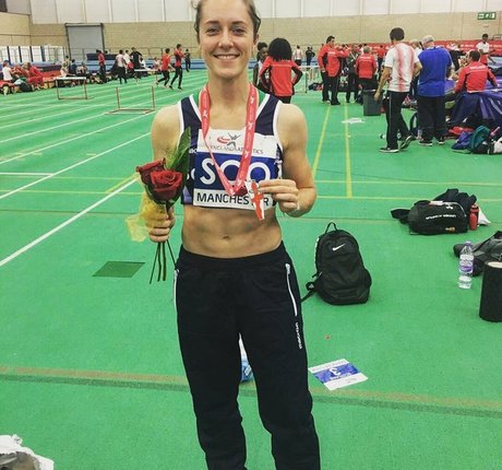 スキニーモデルオンリーファンズ 無料 画像