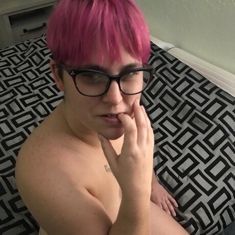 Tiff Valentine ポルノモデル 写真