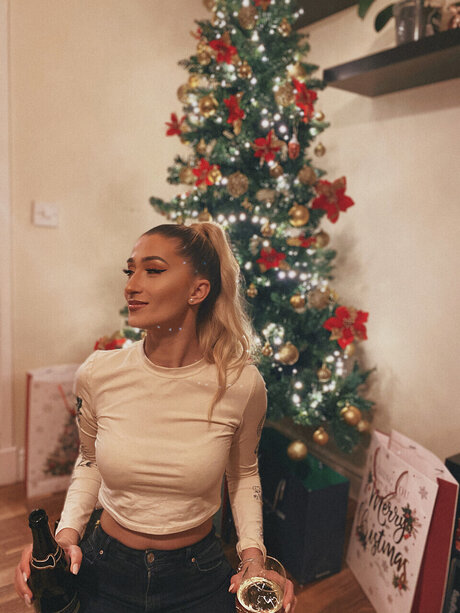 Baby Paula 高品質女優 写真