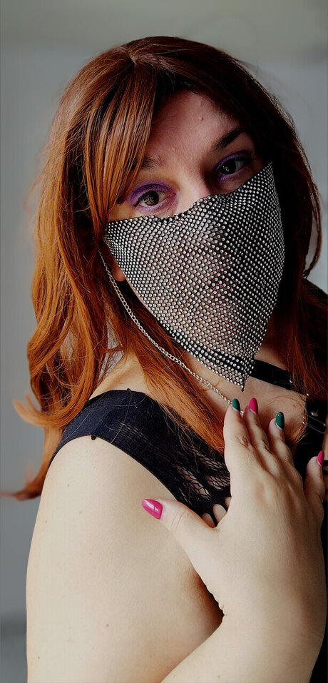 Lady Norah 裸のスター アーカイブ