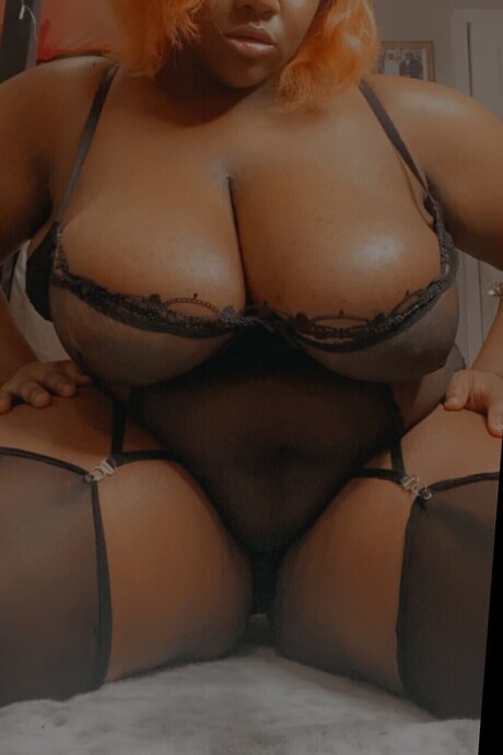 GoddessLatrice ホットなモデル 写真