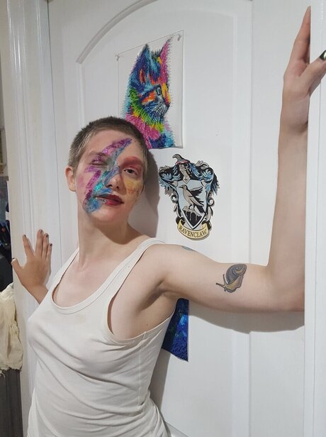 Calliope ホットなポルノスター 写真