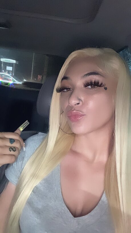 VRose_ 美しいモデル 画像