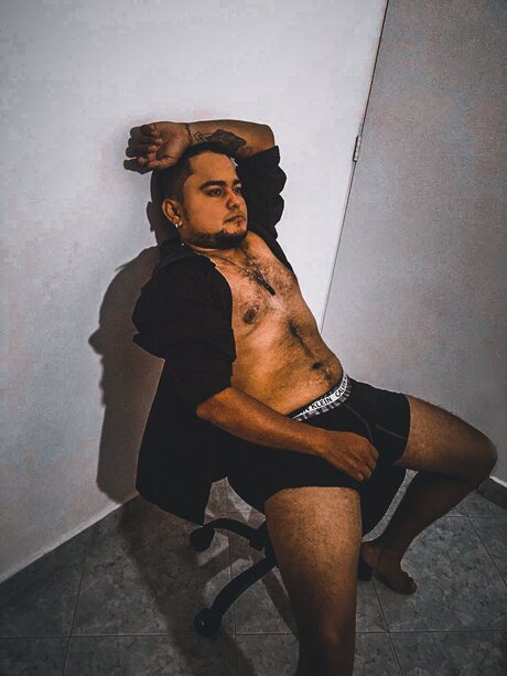 Raune Divad 高品質モデル 写真