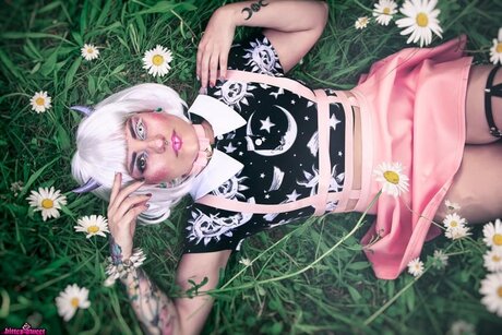 Ruby Mae Devine 素敵なスター 写真