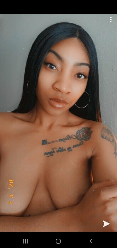 Leo lione_ 独占女優 写真