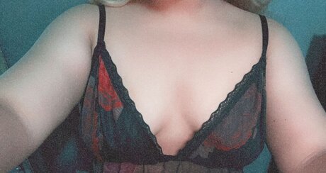 Julieta Ruby 美しいモデル アーカイブ