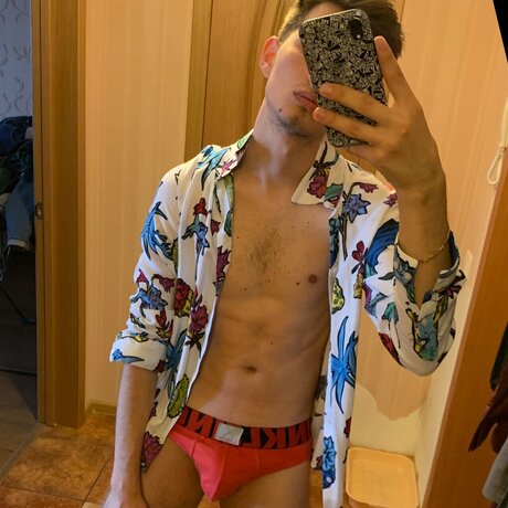 Aleks Miller エロティックモデル 画像