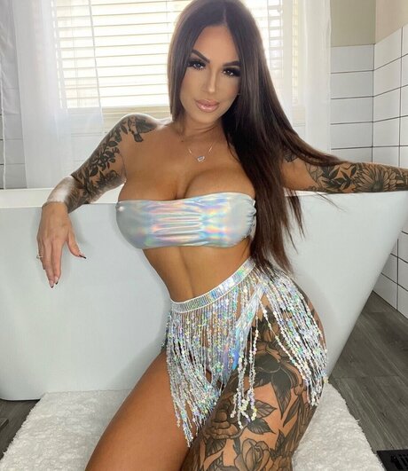 バスルームファックオンリーファンズ セクシーヌード 写真