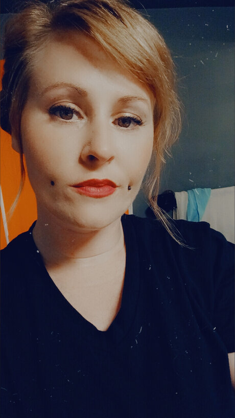 Miss Victoria ホット女優 画像