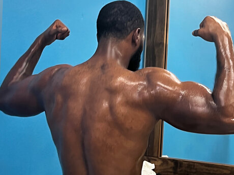 イギリスのおばあちゃんオンリーファンズ ホットセクシー 写真