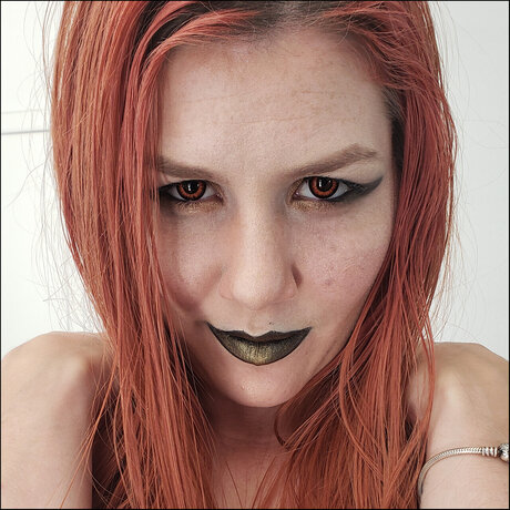 _Goddess Lilith_ モデル 写真