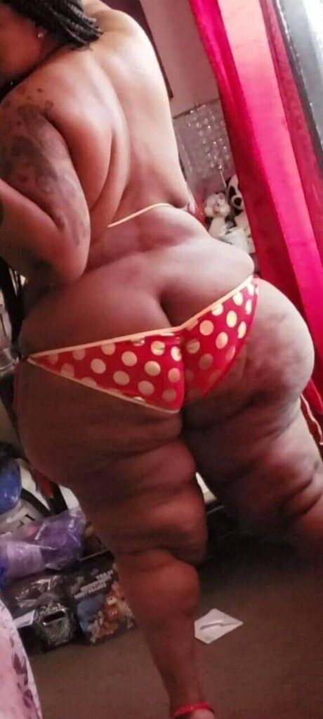 Munster ポルノモデル 写真