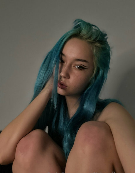 littlealicexxx ポルノスター 可愛い ギャラリー