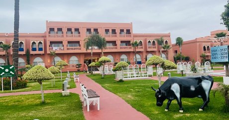 金髪熟女オンリーファンズ ホットヌード 画像