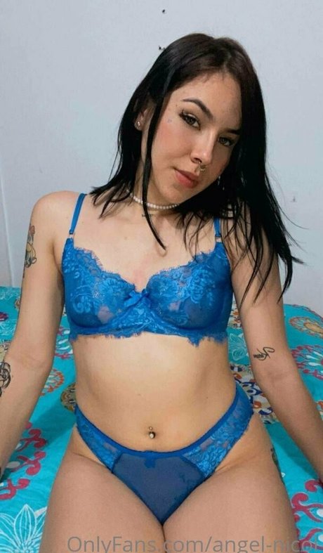 キムチオンリーファン セクシーヌード 画像