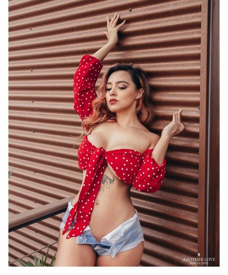 コスプレ フェムボーイ オンリーファンズ 美しいヌード ギャラリー