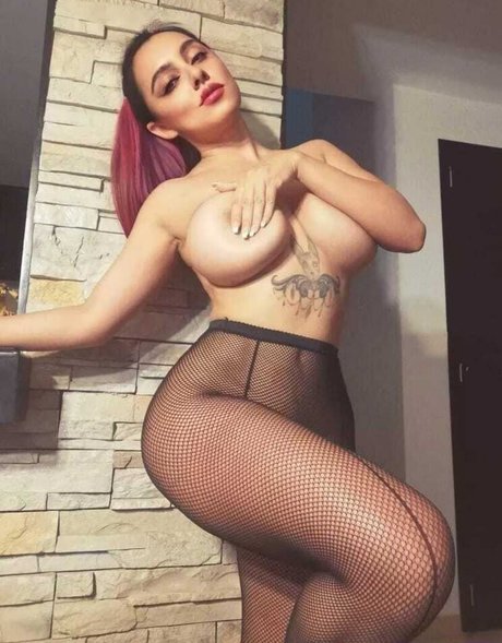 老母オンリーファン エロ アーカイブ