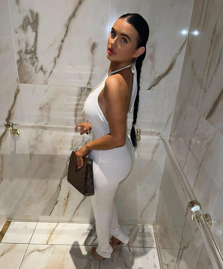 caitjxo ポルノスター ヌード 写真