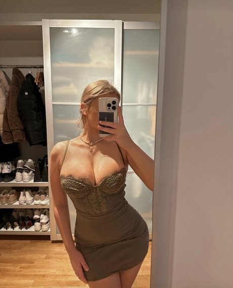 Kngemma ホットなスター アーカイブ