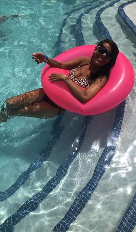 Monica Iannuzzi xxxポルノスター アーカイブ