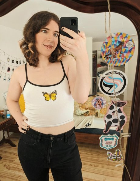 ビーチセックスオンリーファンズ 美しいヌード 写真