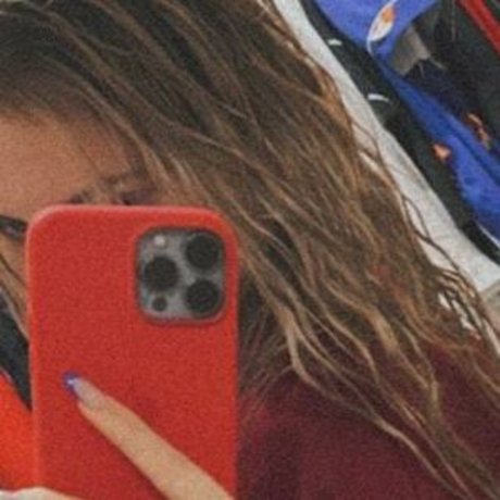 ニューハーフの乗馬オンリーファンズ 無料エロ 写真