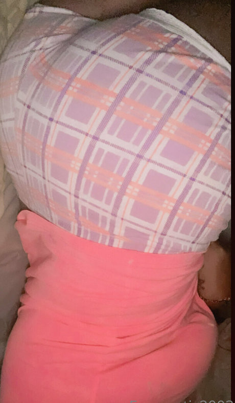 francurtis2003 ポルノスター 裸 画像